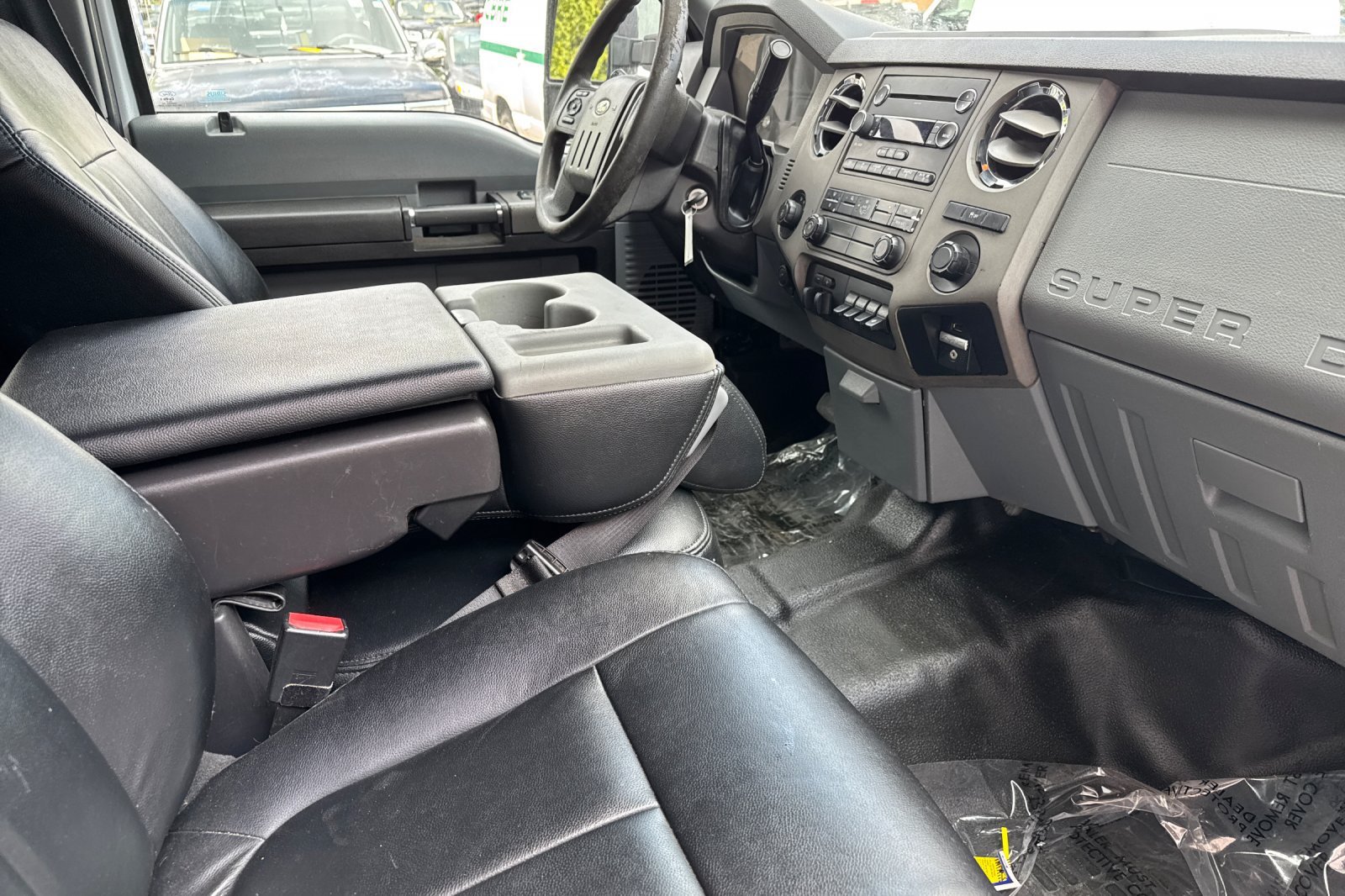 Used 2016 Oxford White Ford XLT image 14
