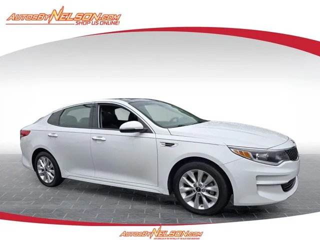 Used 2018 White Kia EX image 1