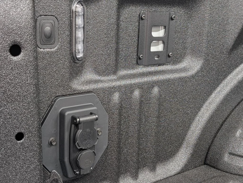 New 2026 Avalanche Ford F-250® Lariat® image 27