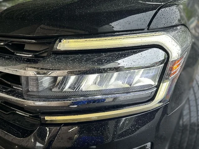 Used 2023 Black Ford Limited image 9