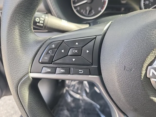 Used 2025 Gray Nissan SV image 25