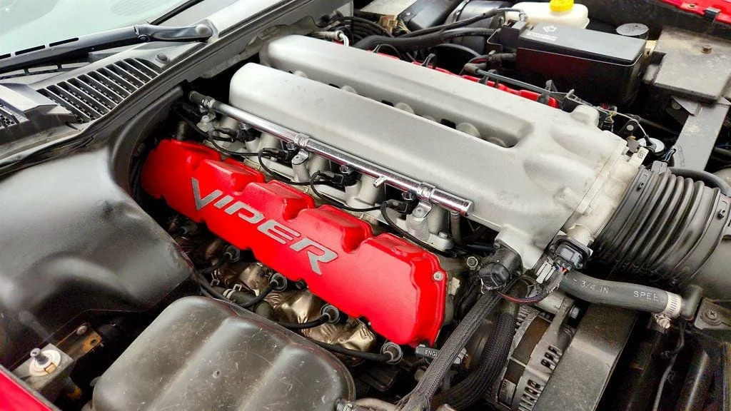 Used 2004 Viper Red Dodge 2dr Convertible SRT10 with Bluetooth Connectivity image 34