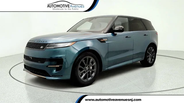 2025 Land Rover Range Rover Sport P400 Dynamic SE w/ Soft Close Doors & ClearSight Mirror