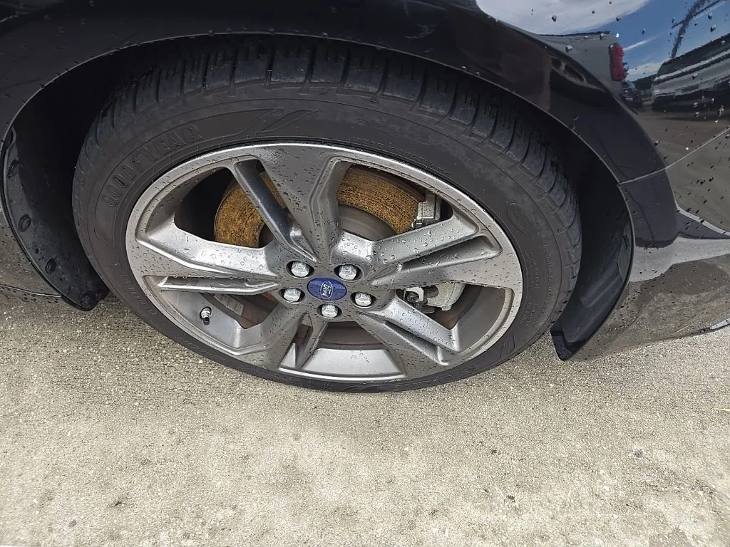 Used 2017 Black Ford Sport image 4