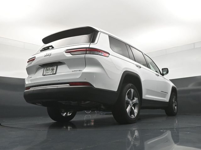 New 2026 Bright White Clear-Coat Exterior Paint Jeep Limited image 19