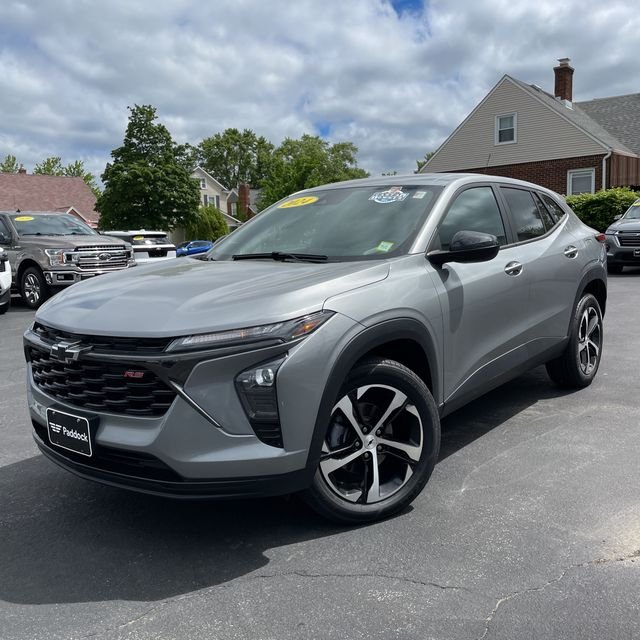 2024 Chevrolet Trax 1RS's photo