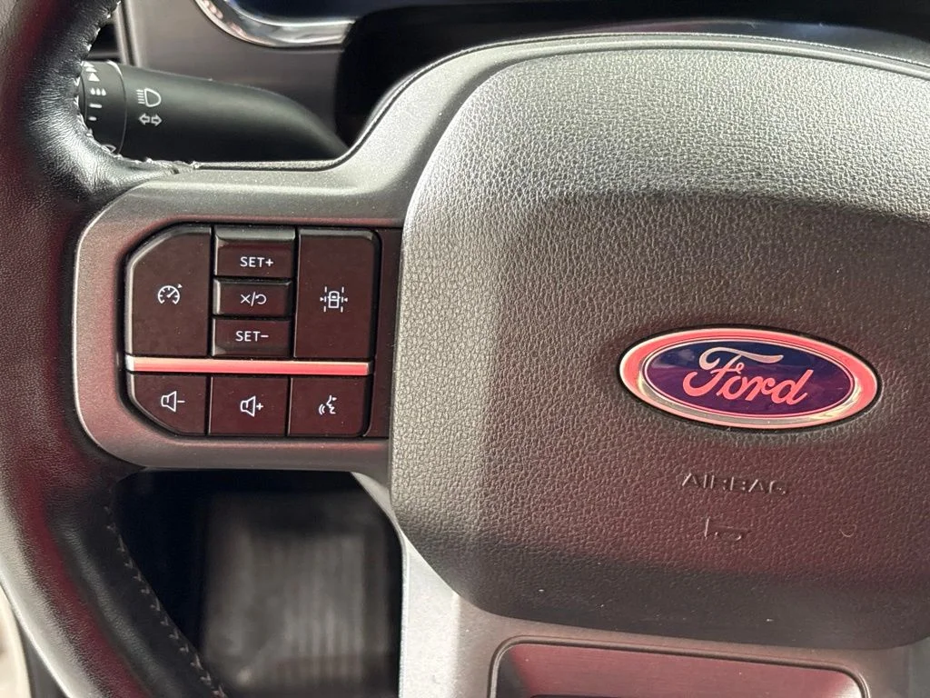Used 2021 Black Ford Lariat image 33