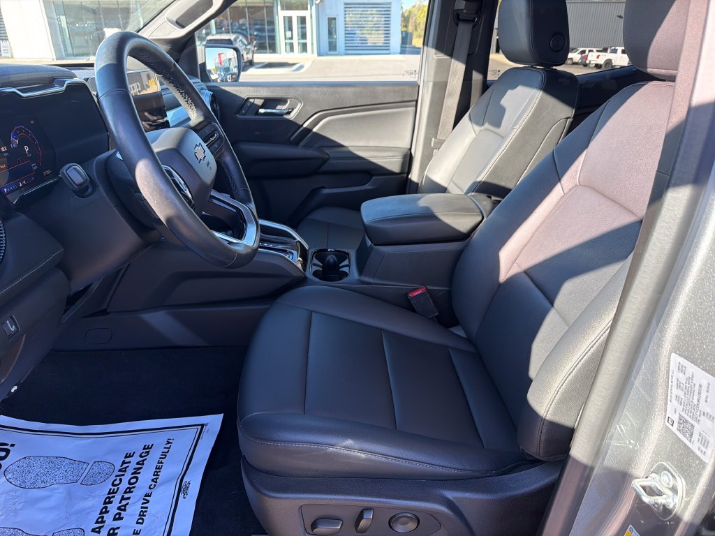 Used 2024 Gray Chevrolet LT image 15