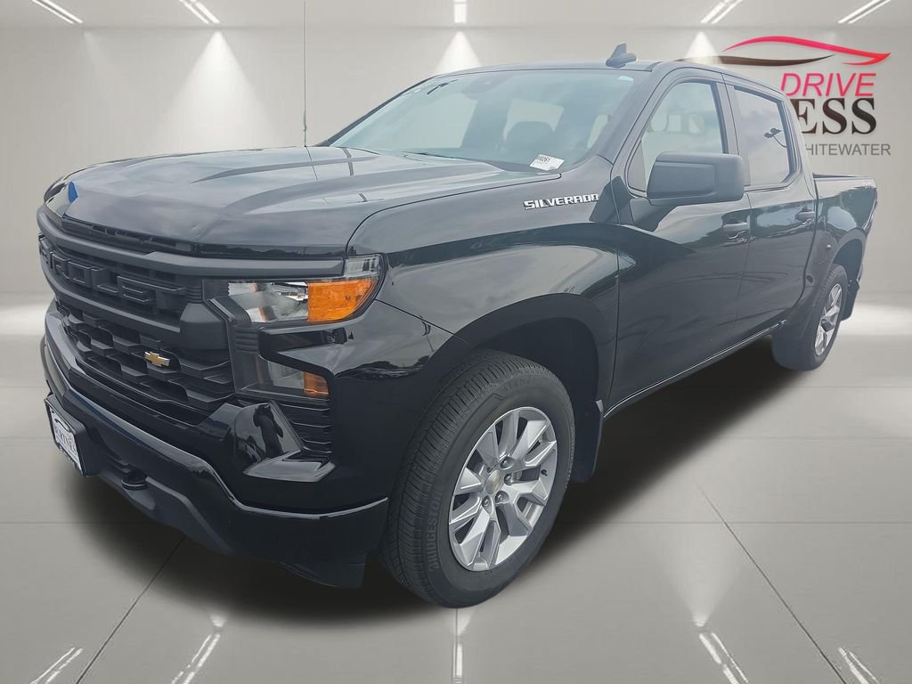 Used 2023 Black Chevrolet Custom image 4