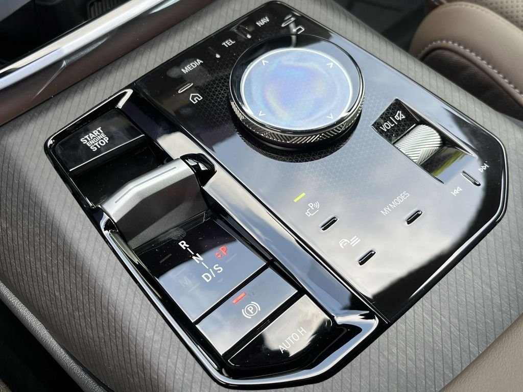 2026 BMW X3 30 - Photo 20