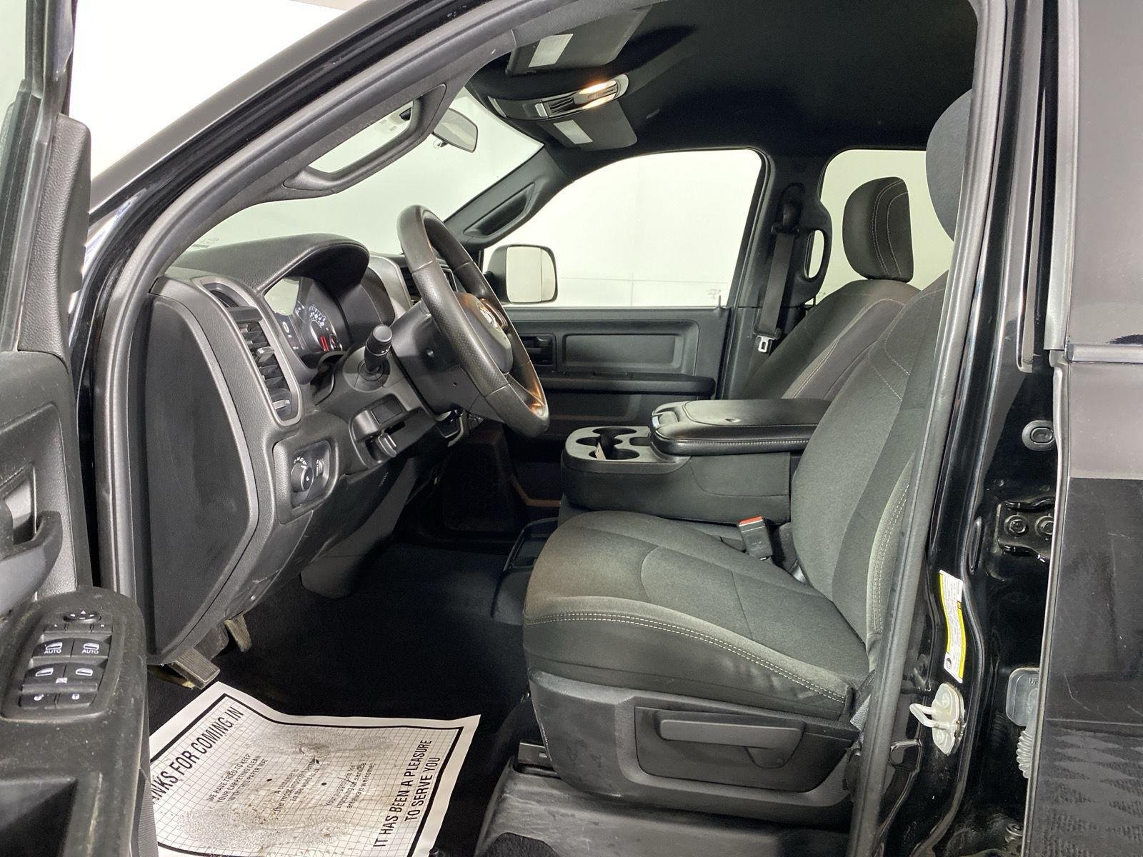 Used 2021 Diamond Black Crystal Pearlcoat Ram Tradesman image 12