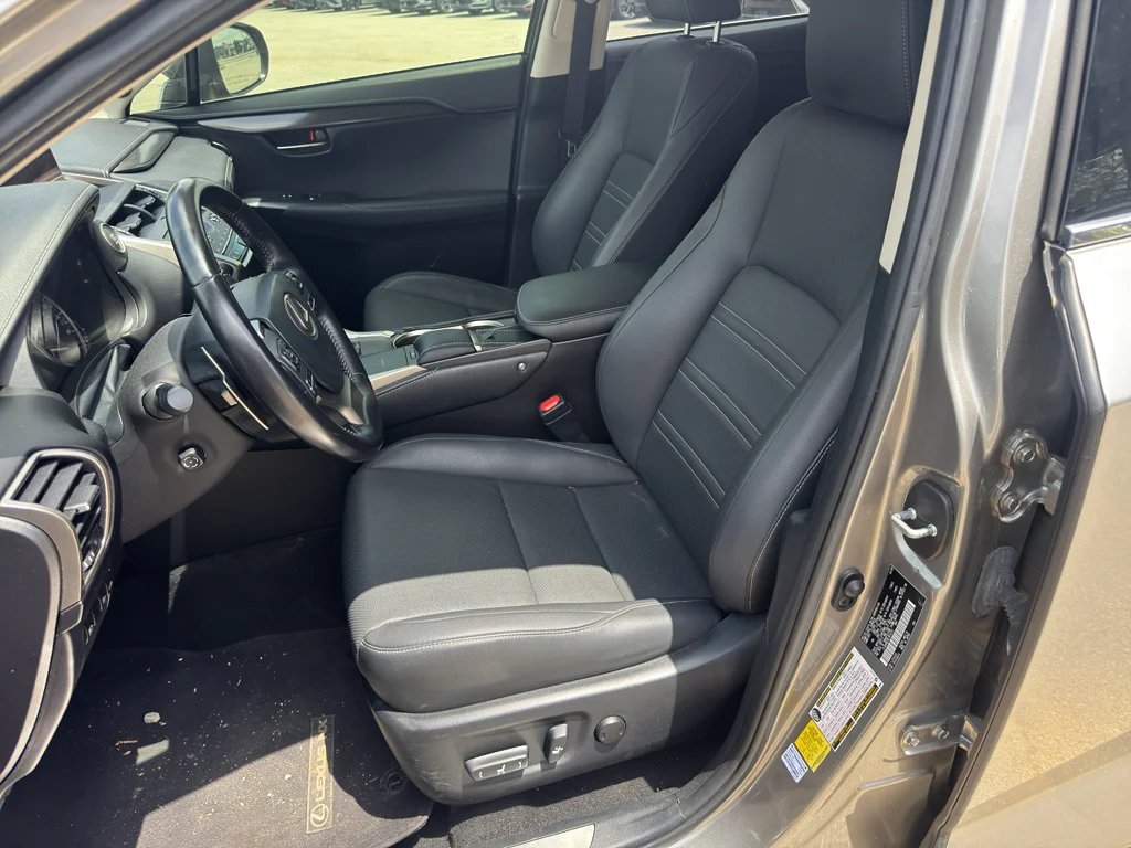 Used 2020 Atomic Silver Lexus Base image 11