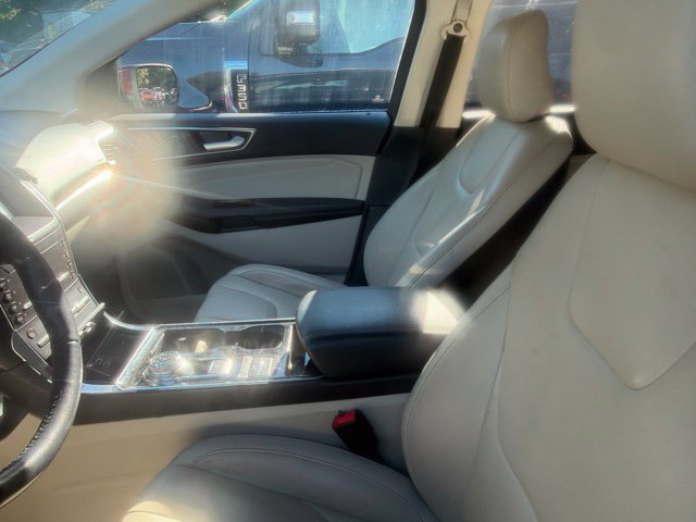 Used 2020 Burgundy Ford Titanium image 9