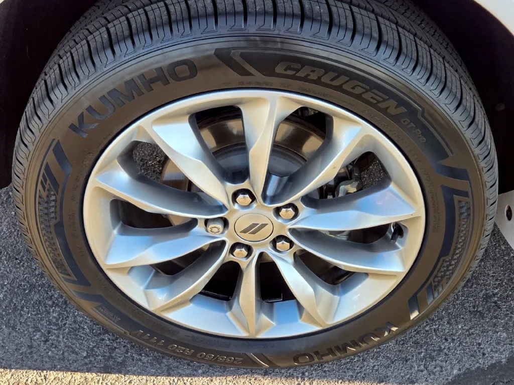 Used 2022 White Dodge Citadel image 10
