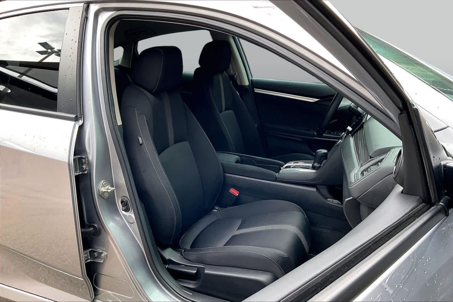 Used 2020 Lunar Silver Metallic Honda EX image 9