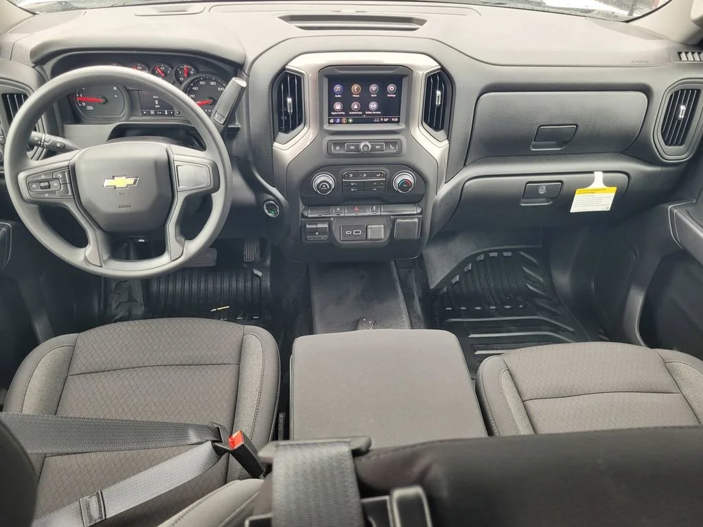 New 2026 Summit White Chevrolet WT image 11