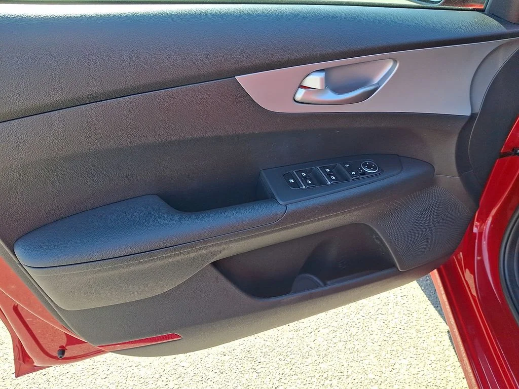 Used 2024 Currant Red Kia LXS image 12