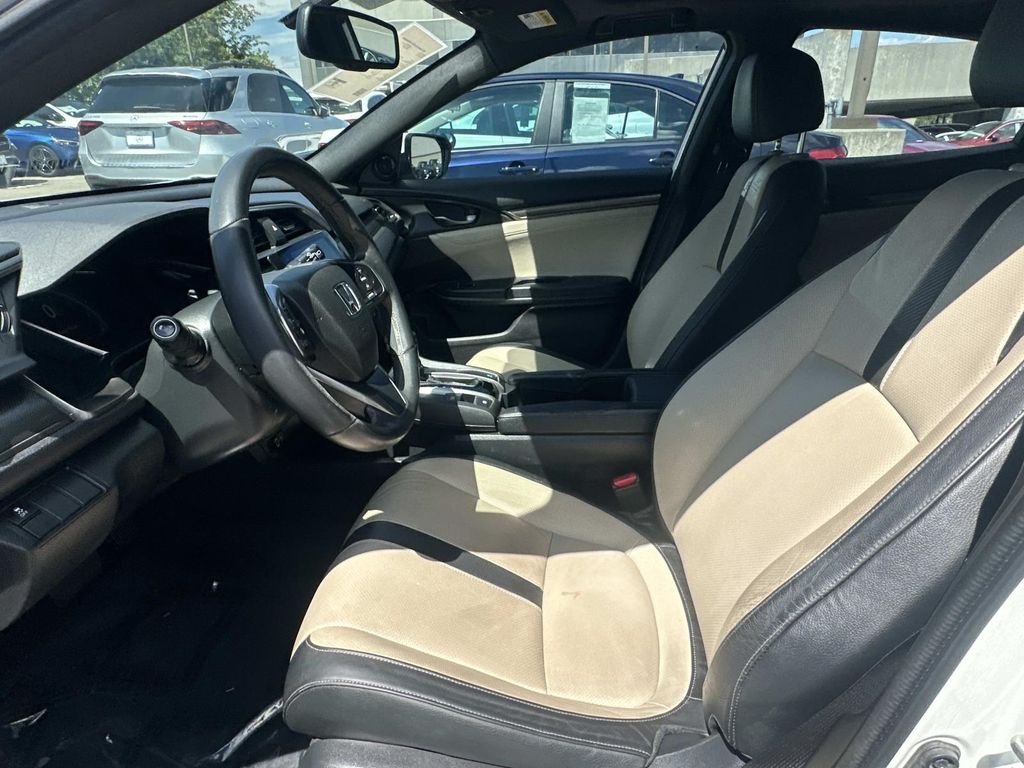 Used 2017 White Orchid Pearl Honda EX-L image 15