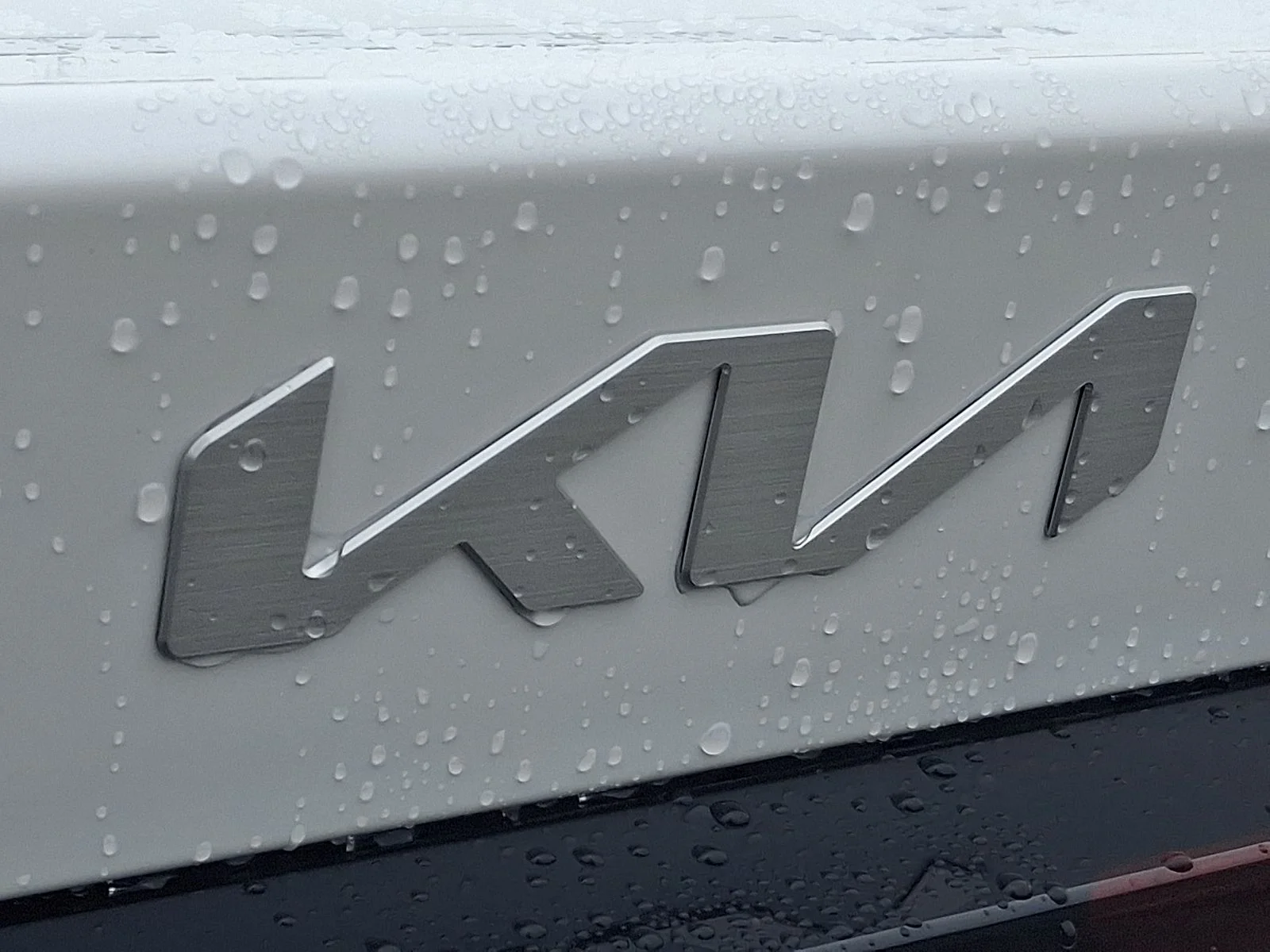 New 2026 White Kia GT-Line image 23