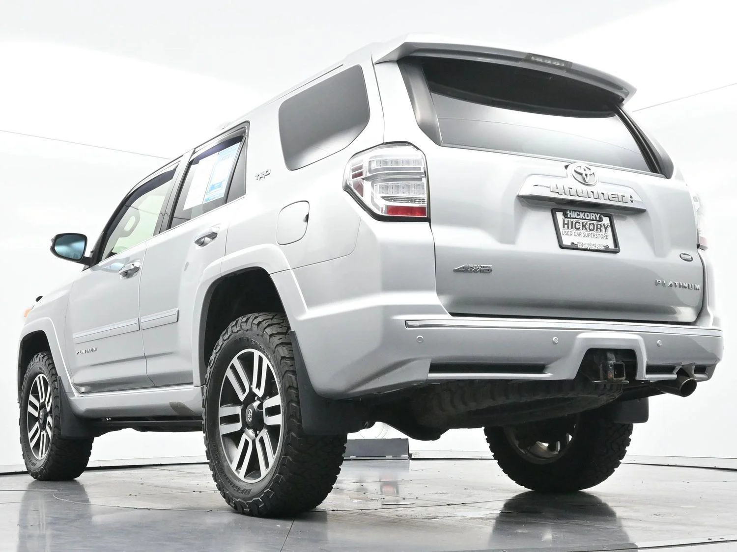 Used 2021 Classic Silver Metallic Toyota Limited image 57