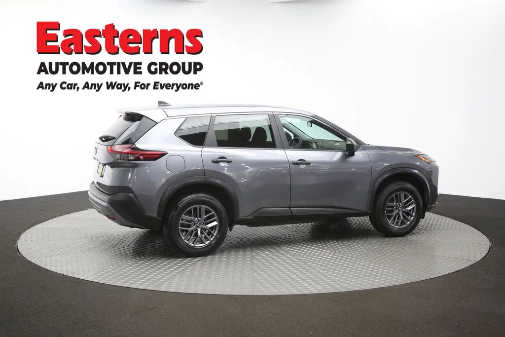 Used 2023 Gray Nissan S image 43