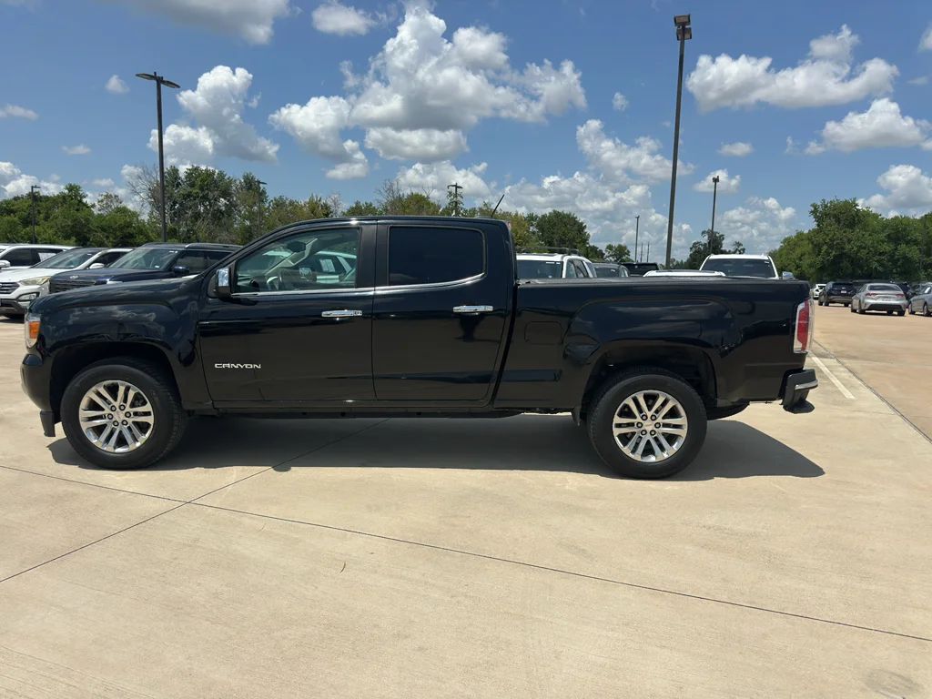 Used 2016 Onyx Black GMC 2WD SLT image 9