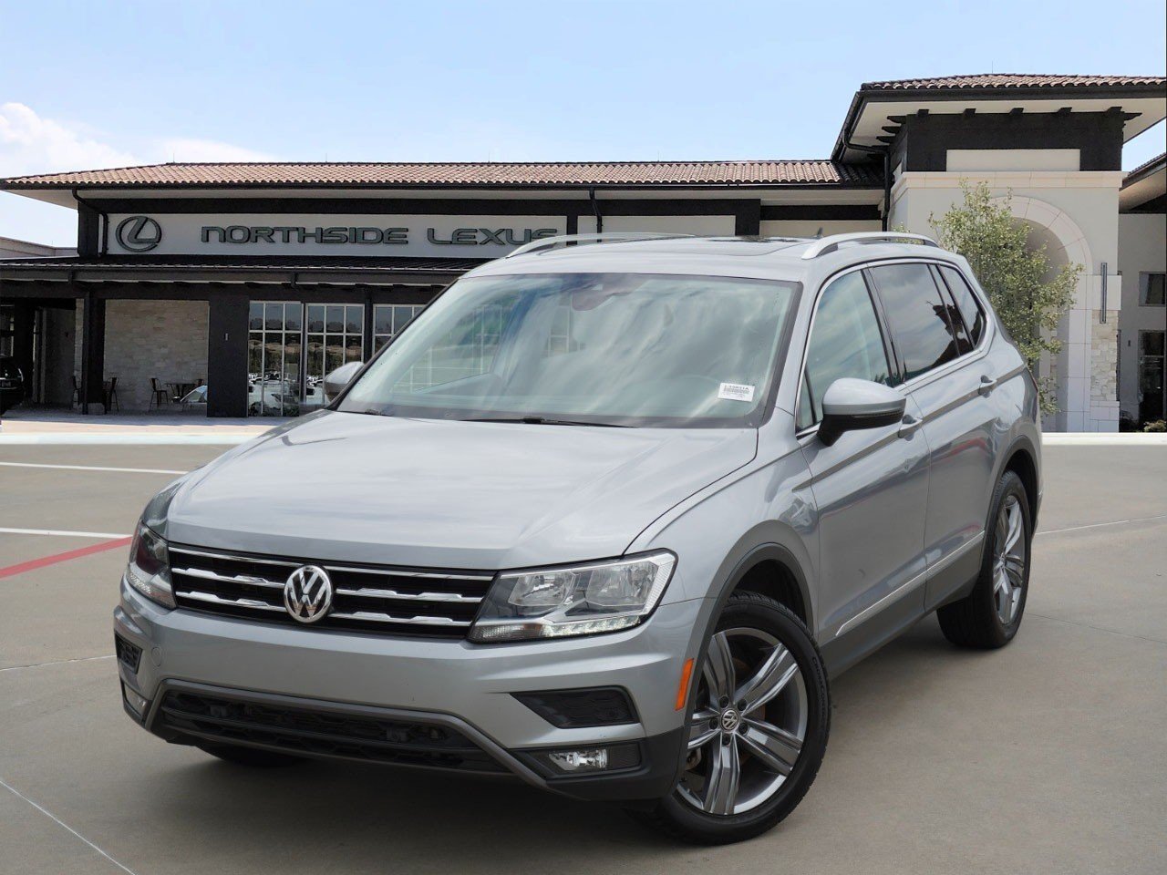 2021 Volkswagen Tiguan 2.0T SEL's photo