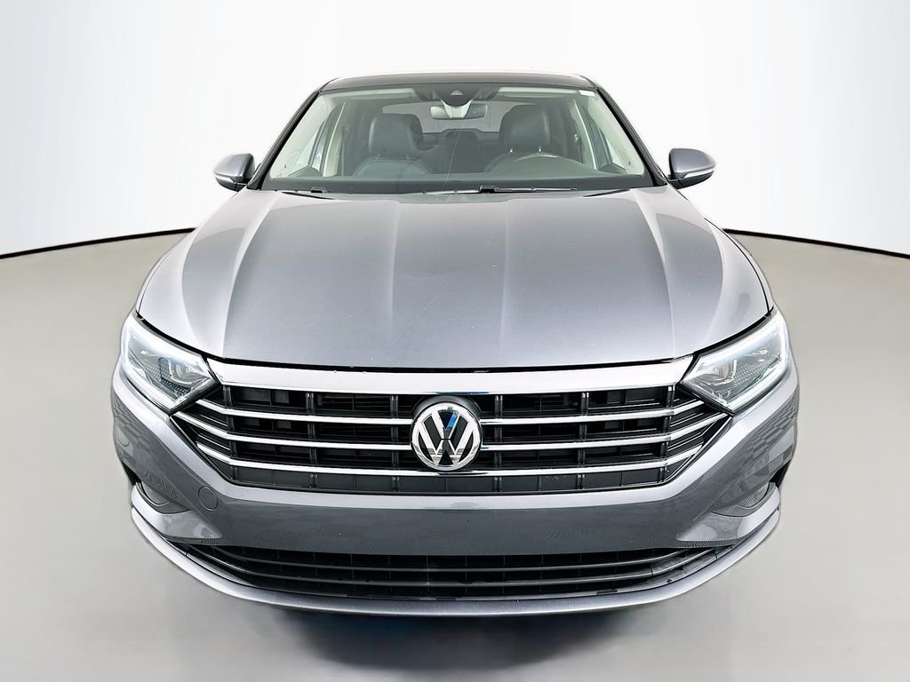 Used 2019 Platinum Gray Metallic Volkswagen SEL Premium image 2