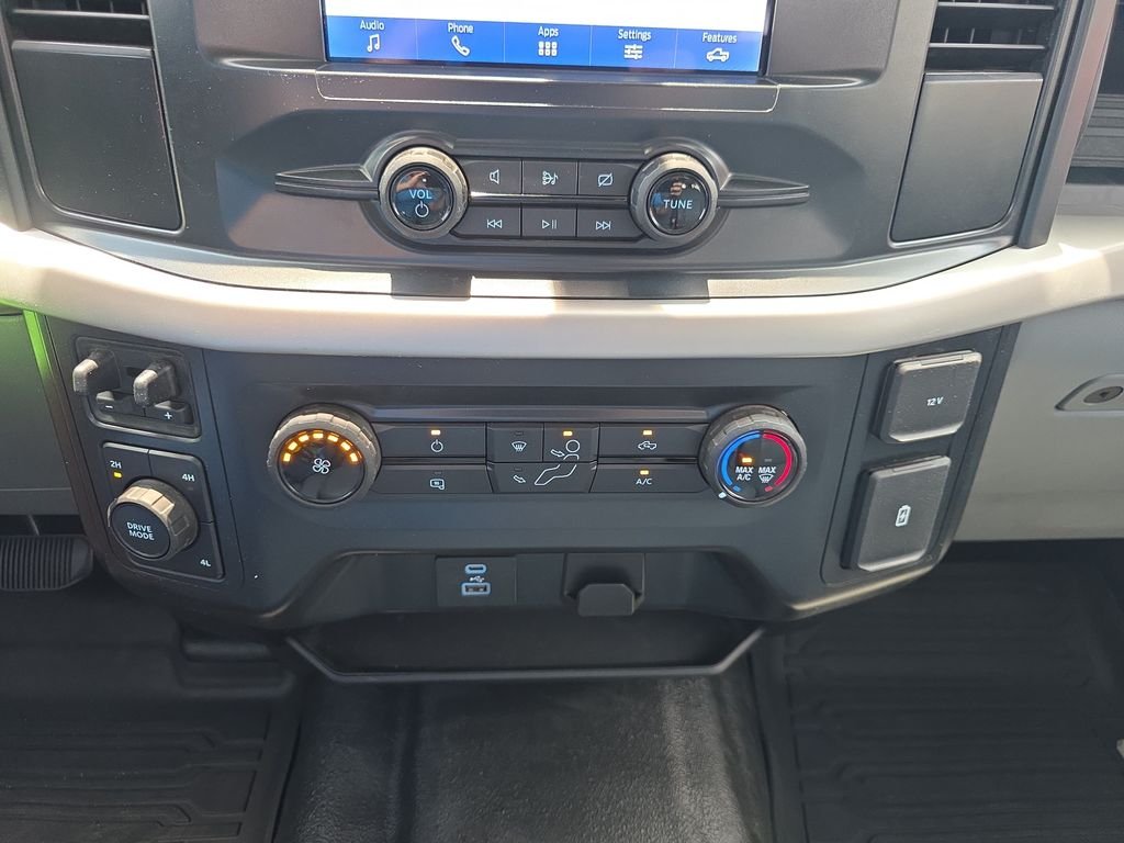 2022 Ford F-150 XL - Photo 24