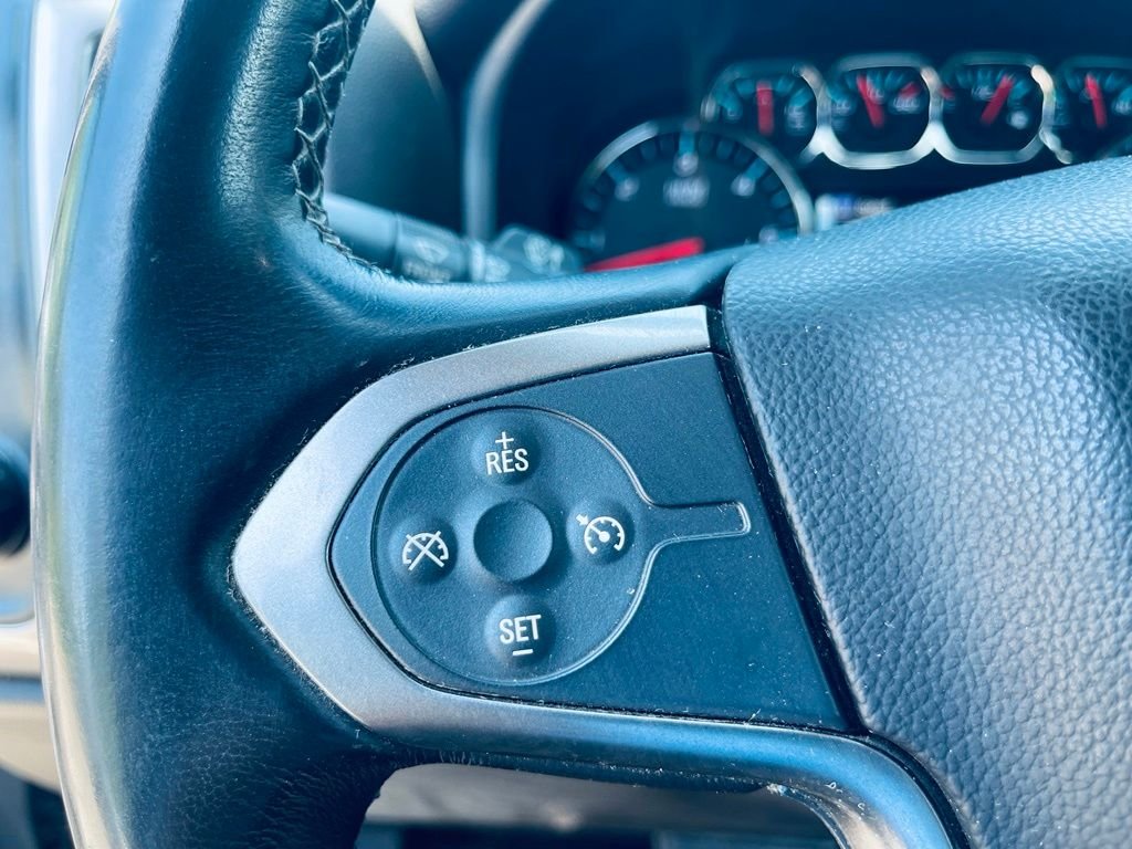 Used 2016 Gray Chevrolet LT image 15
