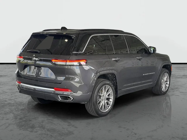 2025 Jeep Grand Cherokee Summit