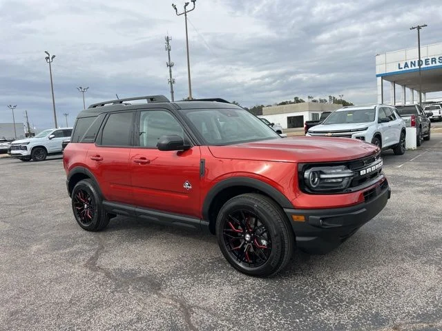 2024 Ford Bronco Sport Outer Banks 4X4's photo