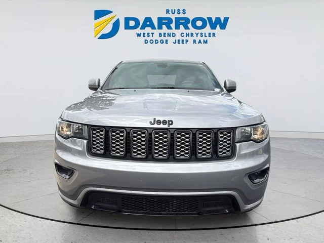 Certified Used 2020 Silver Jeep Altitude image 8