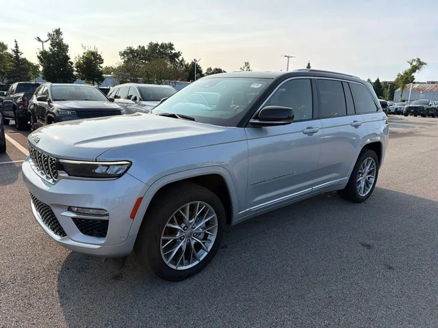 2024 Jeep Grand Cherokee Summit