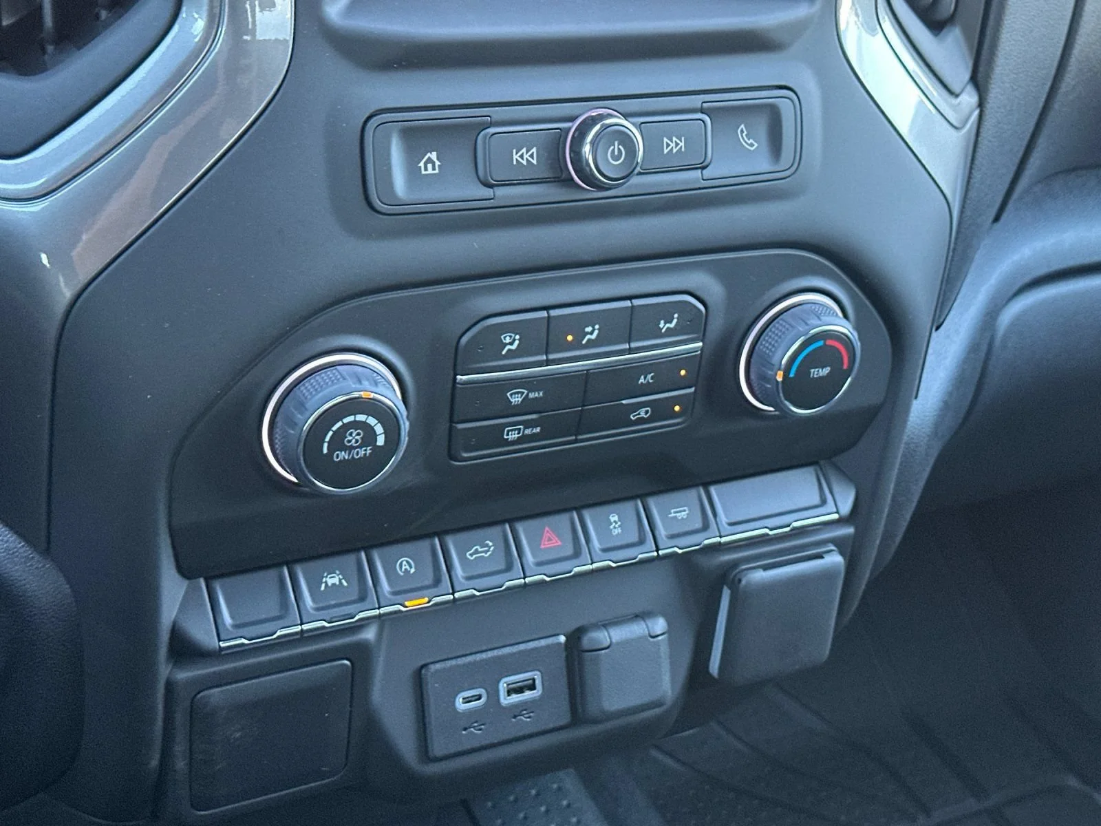 2026 Chevrolet Silverado 1500 Custom - Photo 19