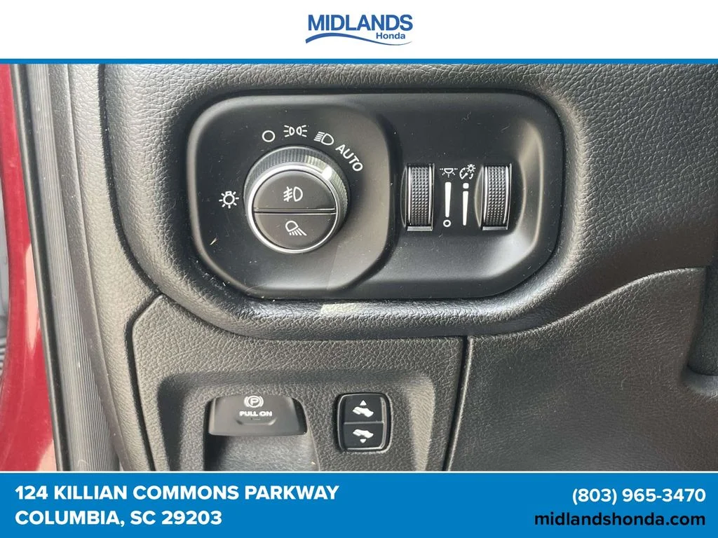 Used 2019 Red Ram Laramie image 16