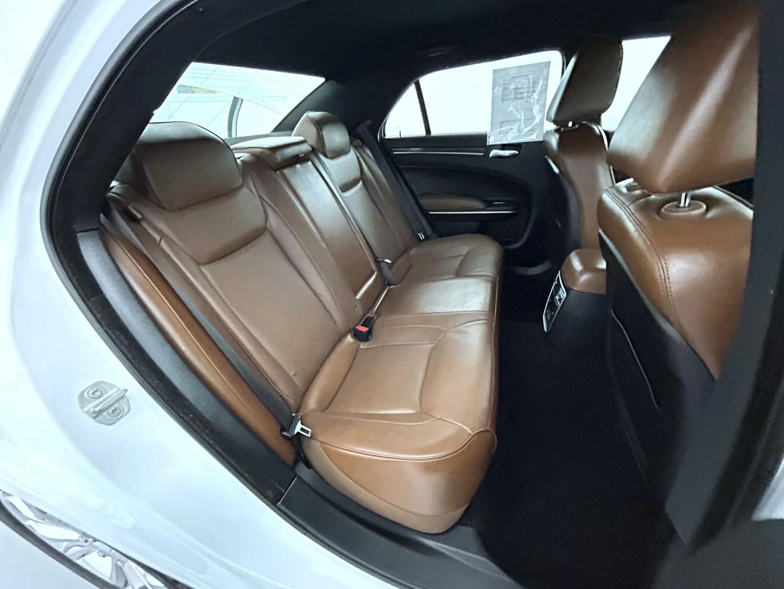 Used 2020 White Chrysler Limited image 18