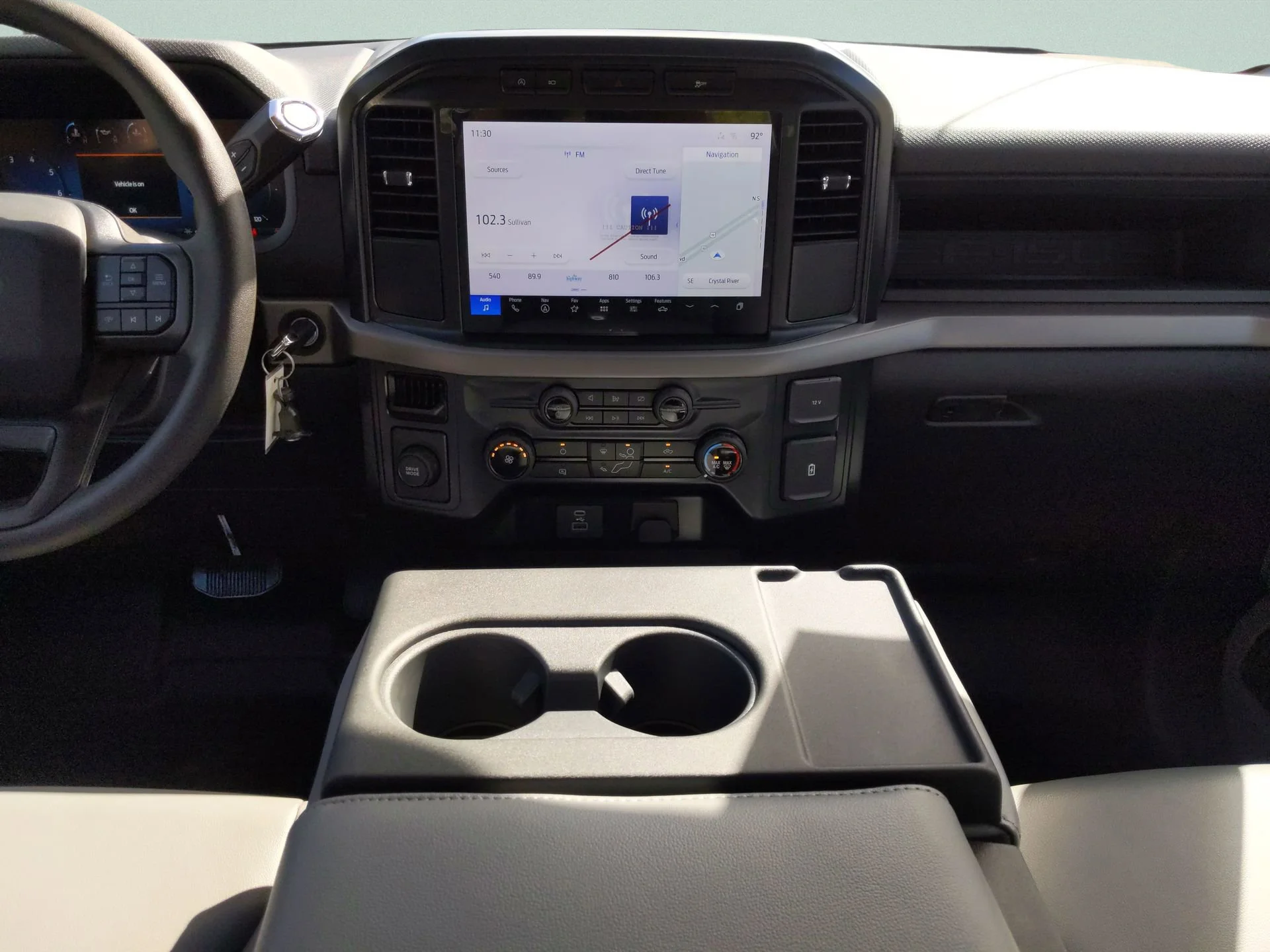 Used 2024 Oxford White Ford XL image 27
