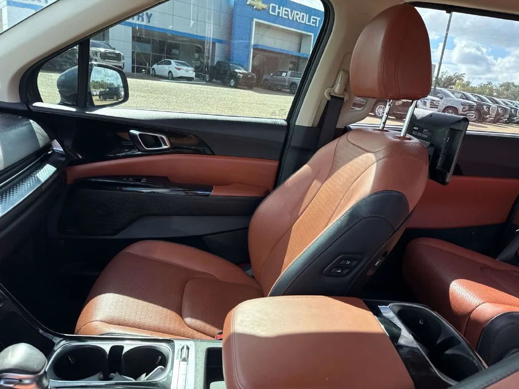 Used 2023 Blue Kia SX Prestige image 24