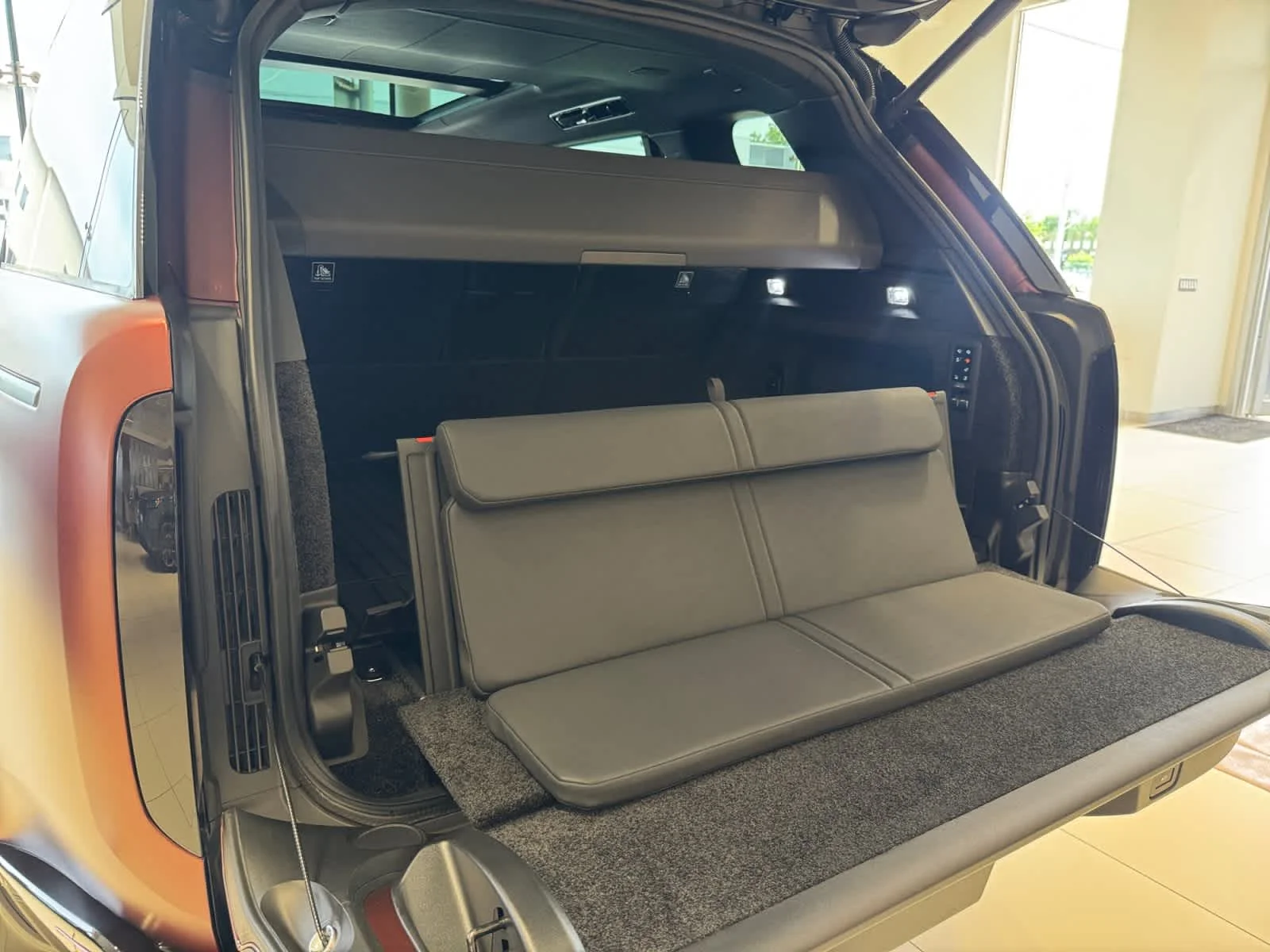 New 2026 Sunrise Copper Satin Land Rover P615 LWB image 20