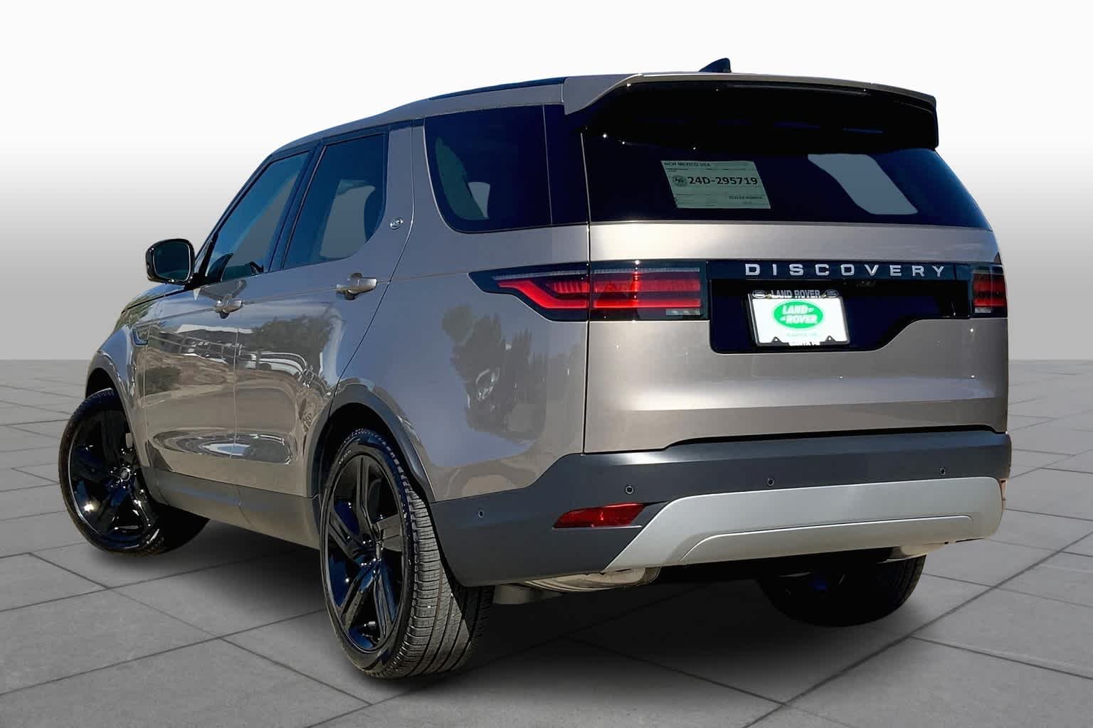 2024 Land Rover Discovery S - Photo 12