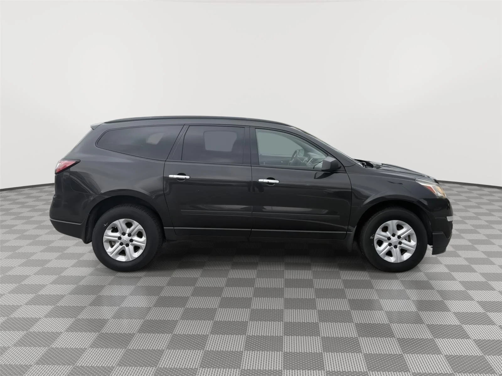 Used 2017 GRAY Chevrolet LS image 7