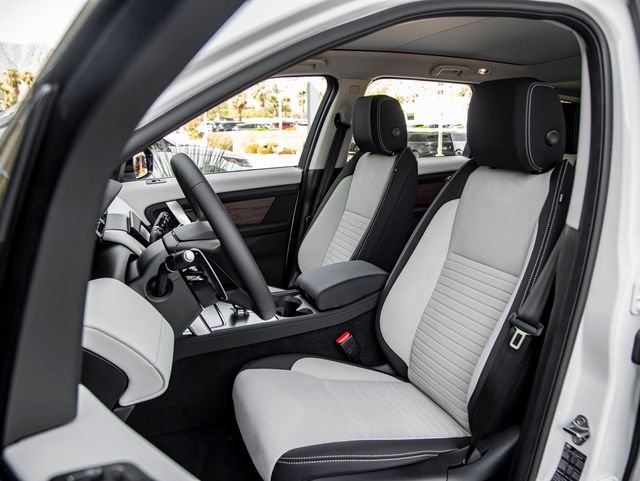Used 2024 Ostuni Pearl White Land Rover S image 13