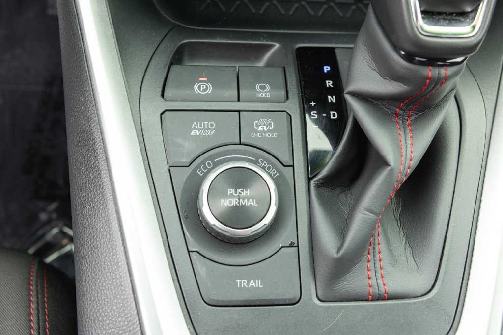 Certified Used 2025 Magnetic Gray Metallic Toyota SE image 20