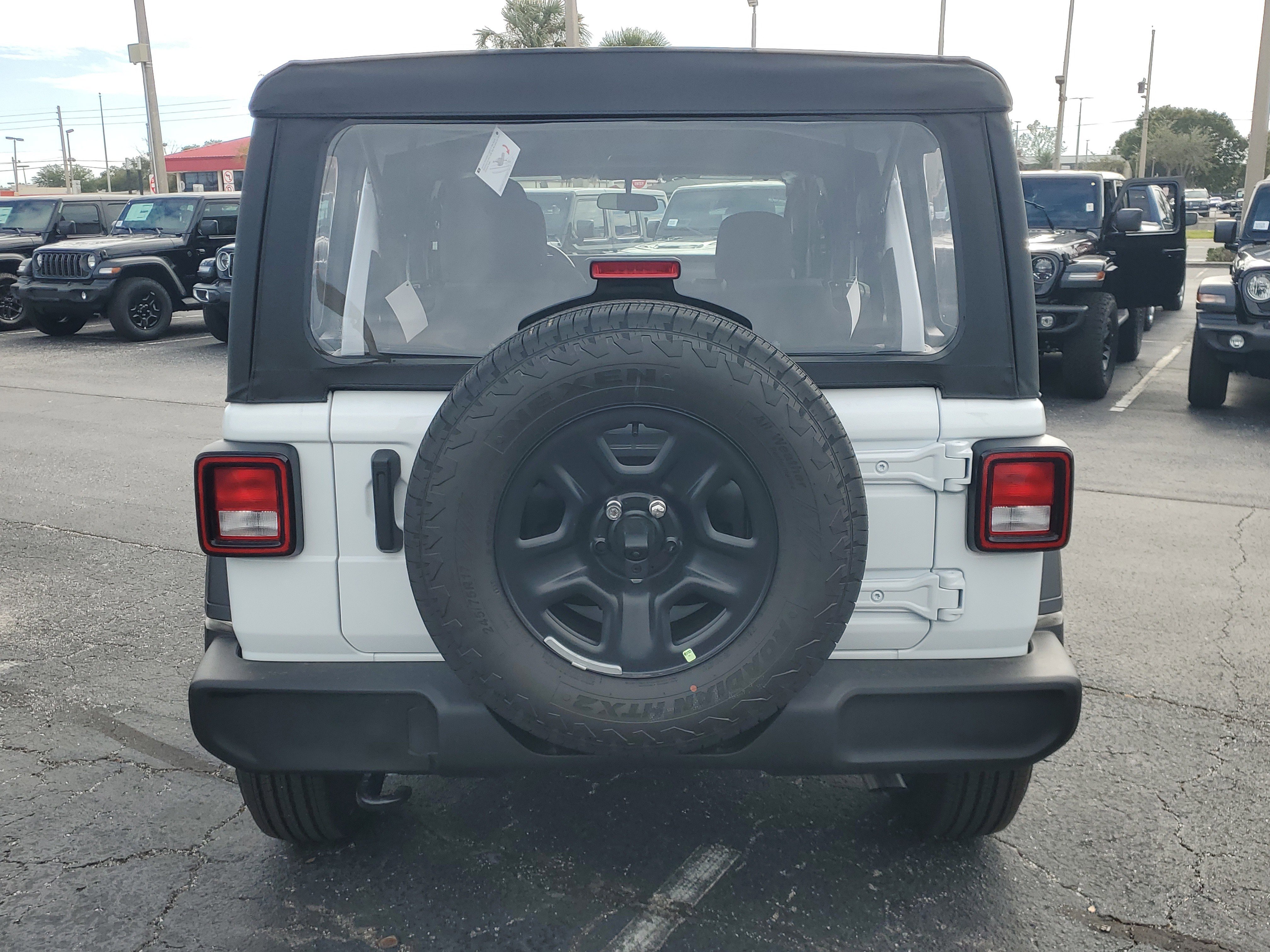 New 2026 Bright White Clear-Coat Exterior Paint Jeep Sport image 5