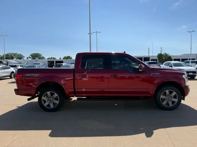 Used 2019  Ford  image 2