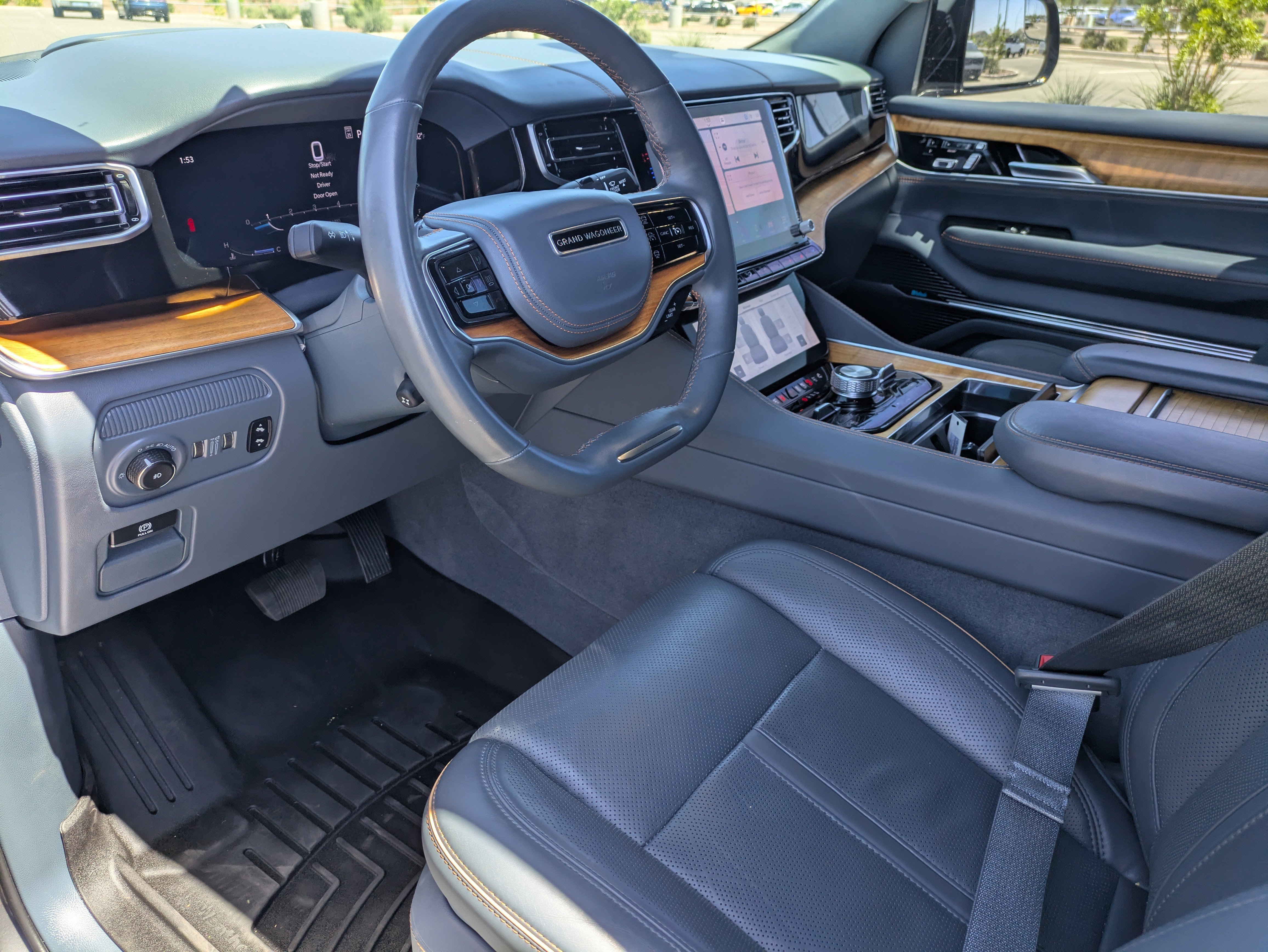Used 2023 Baltic Gray Metallic Clearcoat Jeep Series II image 25