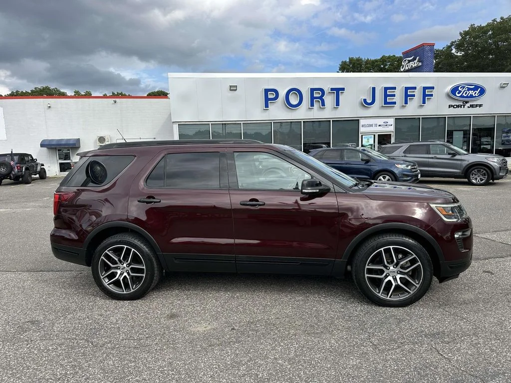 Used 2018 Burgundy Ford Sport image 4
