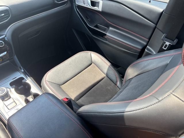2024 Ford Explorer ST-LINE - Photo 15