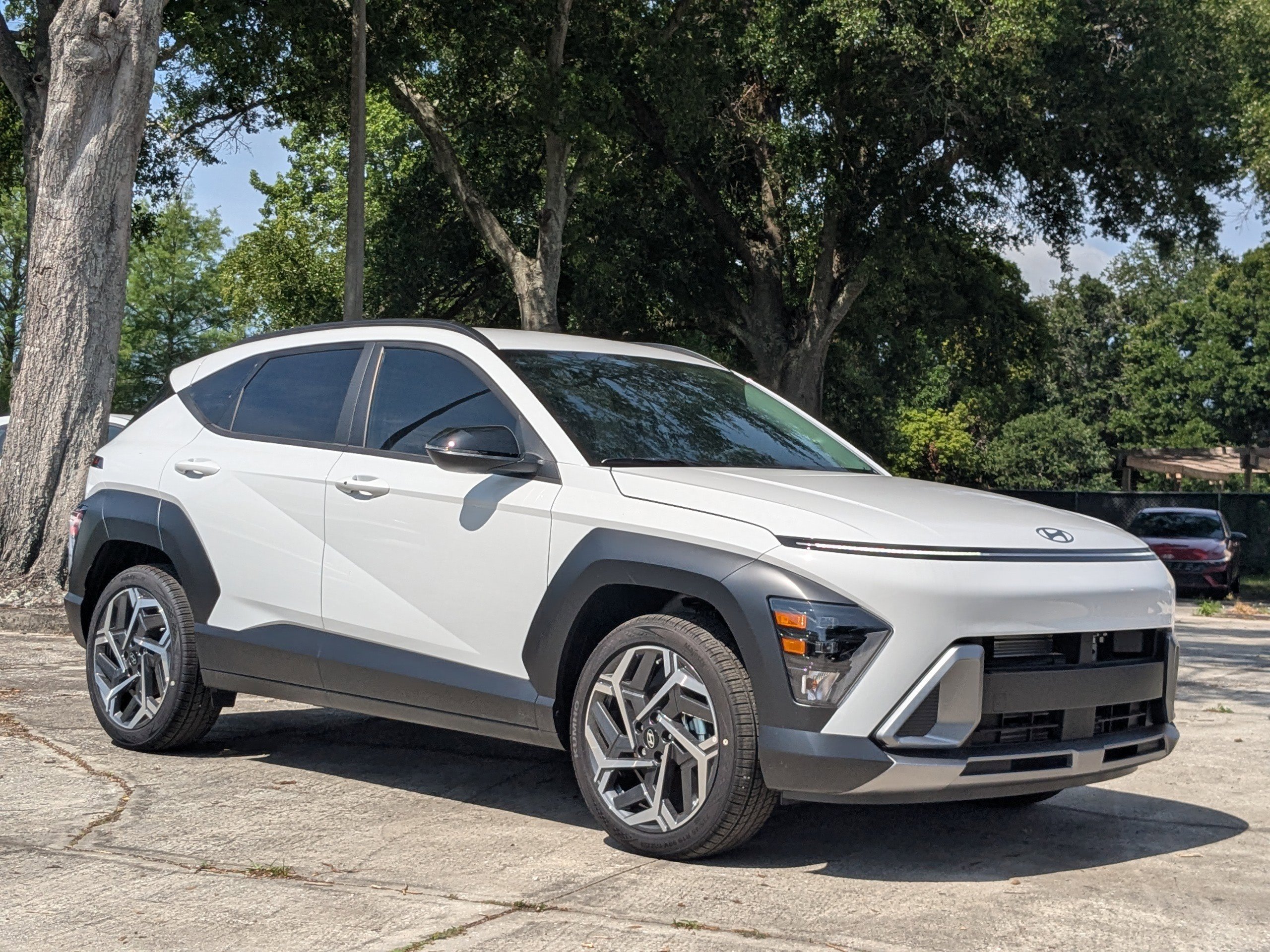 New 2026 Atlas White Hyundai SEL Premium FWD image 36